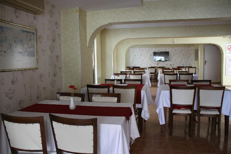 Saturn Hotel Kusadası Zewnętrze zdjęcie