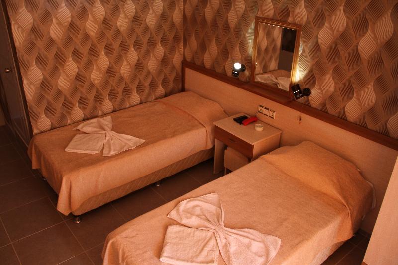 Saturn Hotel Kusadası Zewnętrze zdjęcie